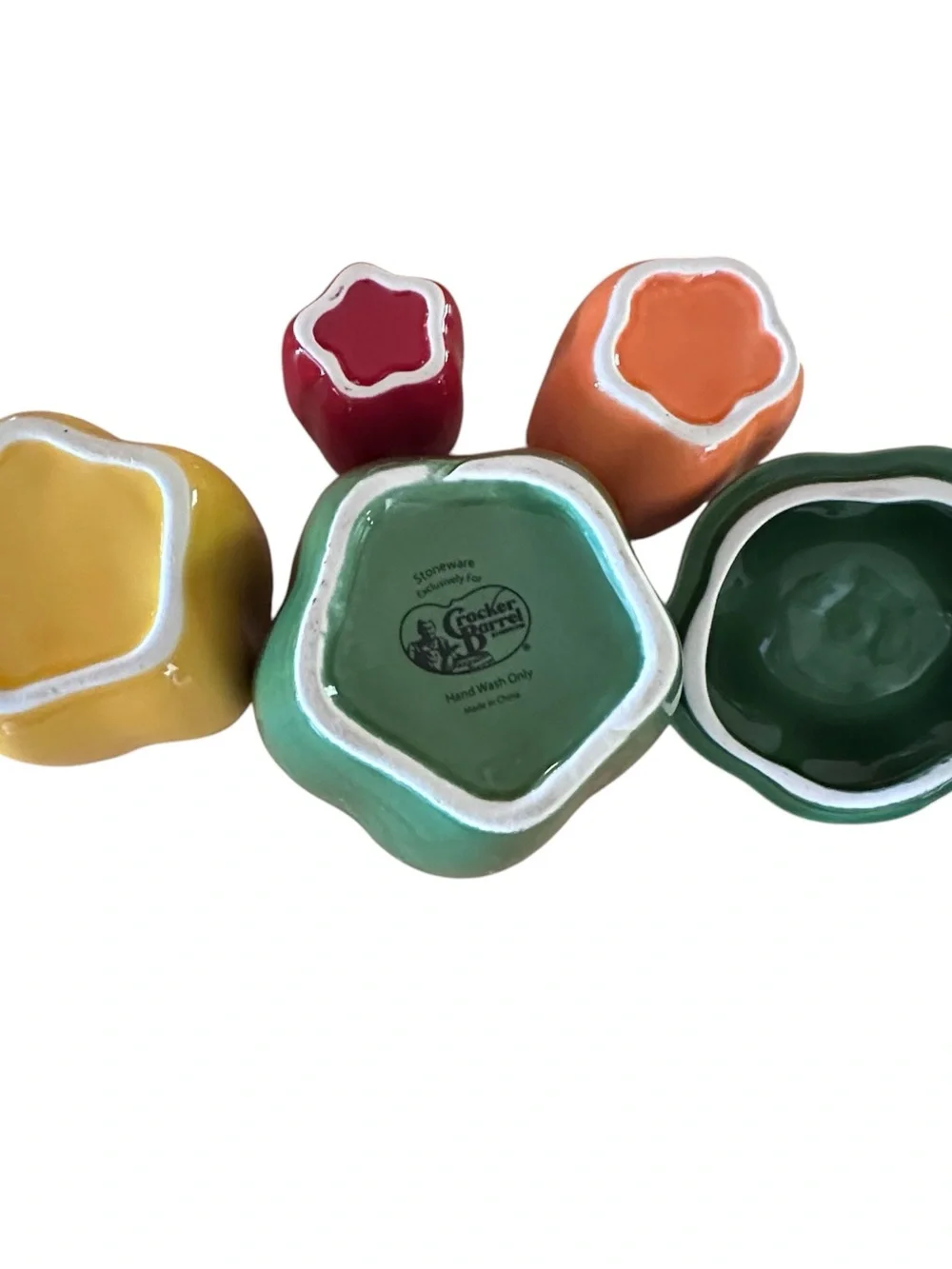 Cracker Barrel bell pepper stoneware nesting measuring cups set
